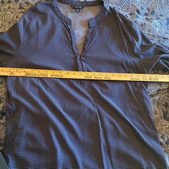 Tommy Hilfiger Long Sleeve Blouse Size XXL. Dark Blue/teal polka dot print. - Picture 3 of 9